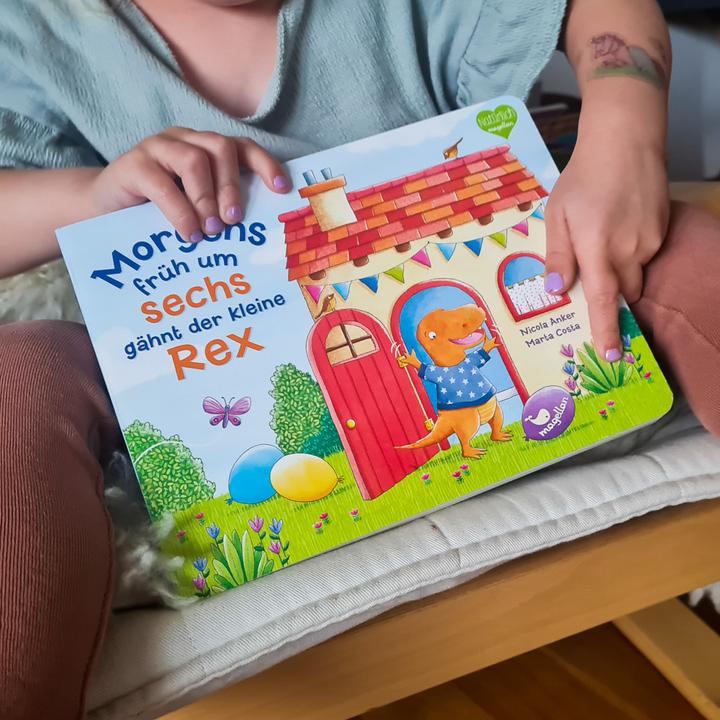 Immagine prodotto Morgens früh um sechs gähnt der kleine Rex (Tedesco, Nicola Anchor, 2024)
