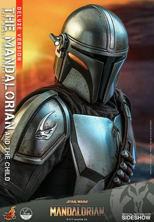 Actual product image Hot Toys Star Wars - The Mandalorian "The Mandalorian & The Child" Deluxe 1/4 Action Figures