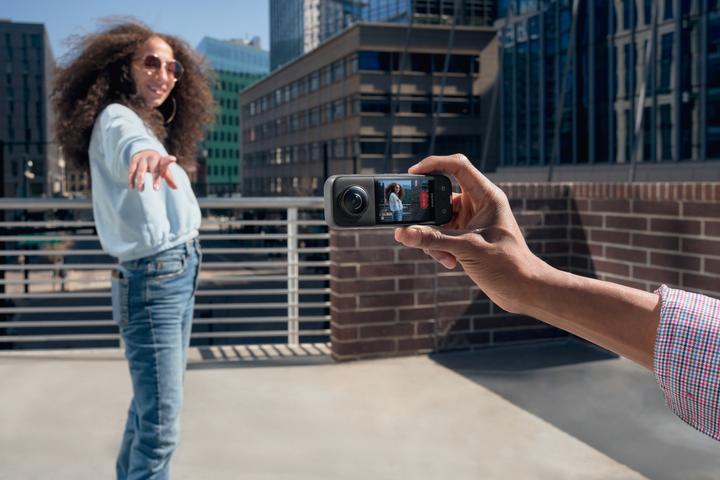 Produktbild Insta360 X3 (30p, WLAN, Bluetooth)