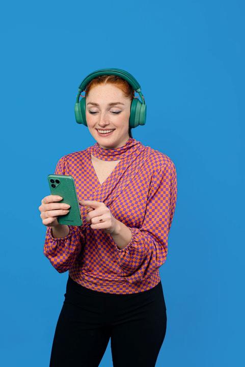 Produktbild Fairphone 4 (256 GB, Green Speckled, 6.30", SIM + eSIM, 48 Mpx, 5G)