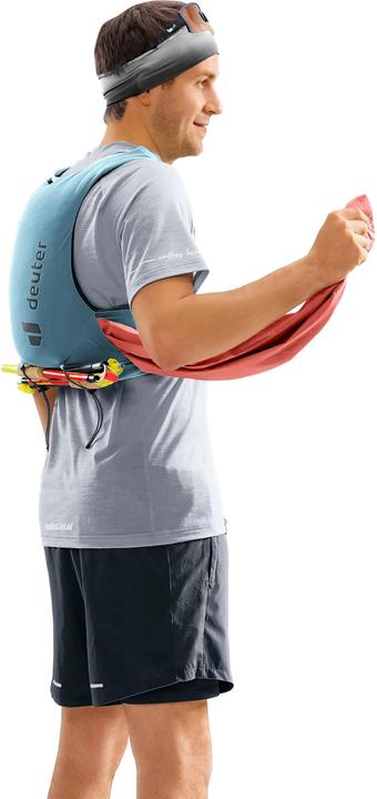 Actual product image Deuter Traick 9 (9 l)