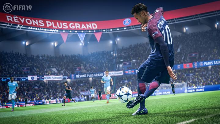 Immagine prodotto EA Games FIFA 19 (Xbox One X, Xbox Series X, EN, IT)