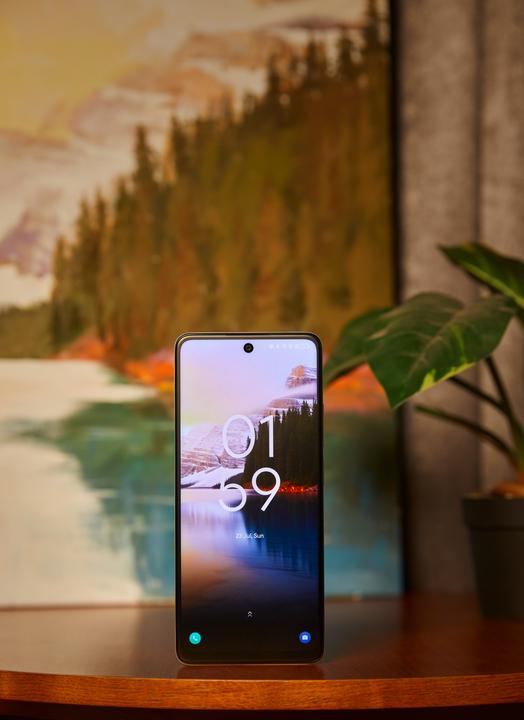 Actual product image TCL 40 NxtPaper (256 GB, Opalescent, 6.78", Dual SIM, 50 Mpx, 4G)
