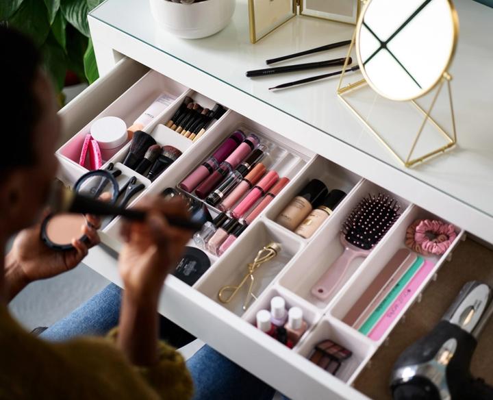 Image du produit Joseph Joseph Organiseur de maquillage Viva Set Shell