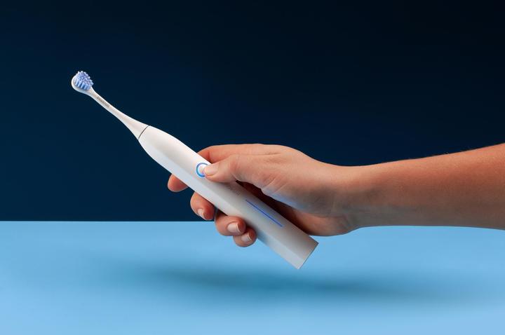 Actual product image Curaprox Hydrosonic Pro (Sonic toothbrush)