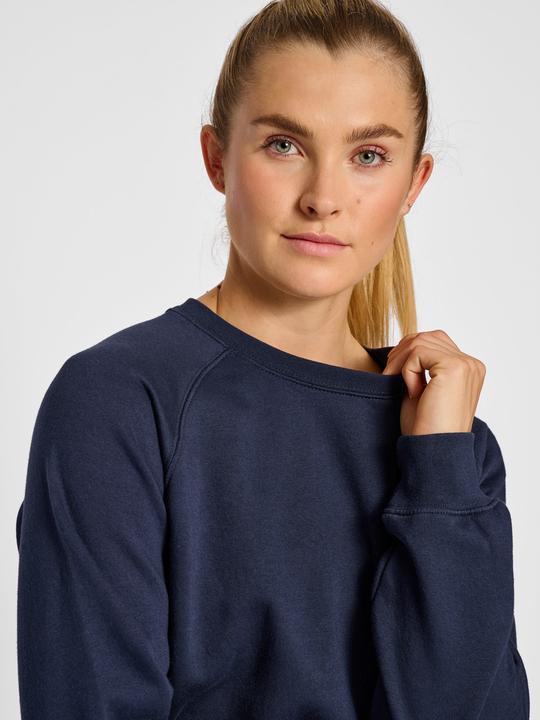 Actual product image hummel Red Classic Sweatshirt Woman (XXL)