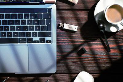Produktbild MediaRange USB-Stick (128 GB, USB 3.0)