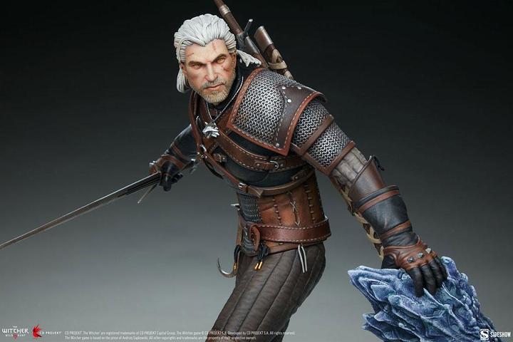 Actual product image Sideshow The Witcher 3: Wild Hunt statuette Geralt 42 cm