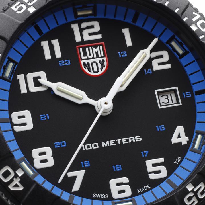 Immagine prodotto Luminox Turgone Dalla Schiena Di Pelle Serie Gian 0320 (Orologio da polso analogico, 44 mm)