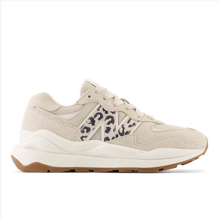 Actual product image New Balance W5740APB (36.5)