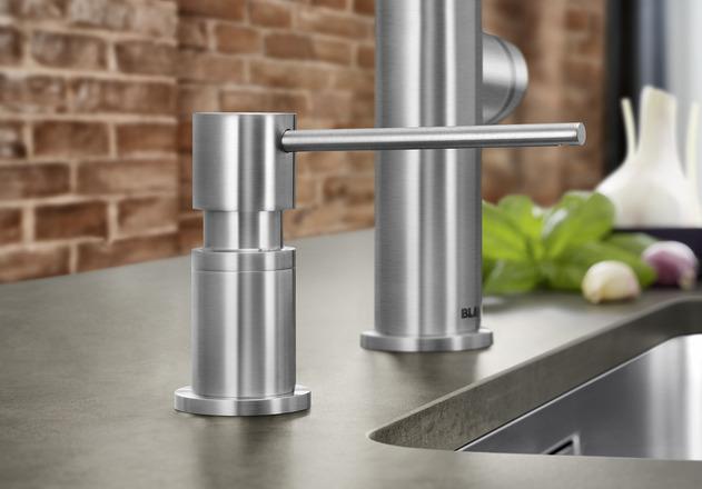 Produktbild Blanco LATO Spülmittelspender satin dark steel | Passend zu allen BLANCO-Küchenarmaturen | Bequem vo