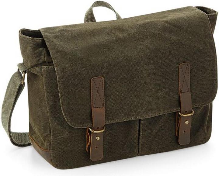 Actual product image Quadral Heritage Leather Accents Messenger Bag (7 l)