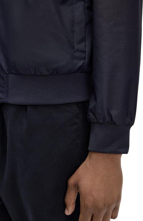 Actual product image Fred Perry Jacket (L)