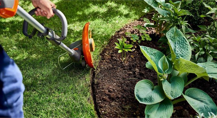 Image du produit Husqvarna 110iL (Fils coupe-herbe)