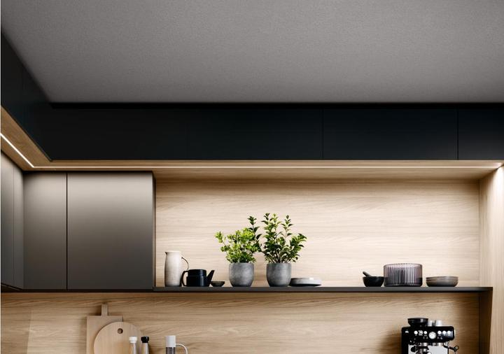 Actual product image Halemeier ChannelL. U2 schwarz Muster L=300 Profil