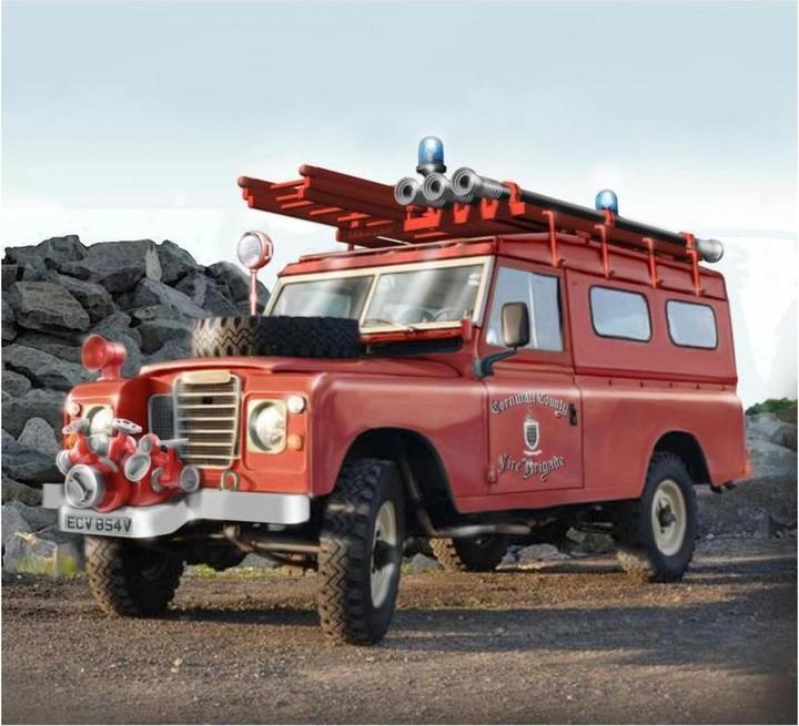 Actual product image Italeri Car model 1:24 Land Rover Fire Truck