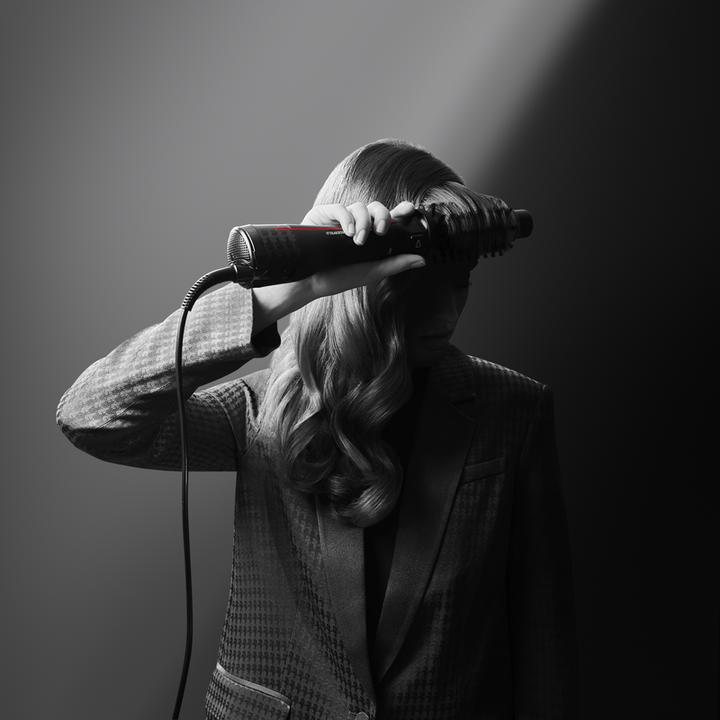 Produktbild Rowenta x Karl Lagerfeld Rundbürste