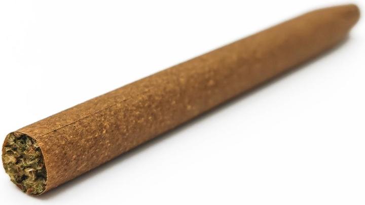 Actual product image Legendary Premium CBD Blunt 2g (4.93 g, Outdoor)