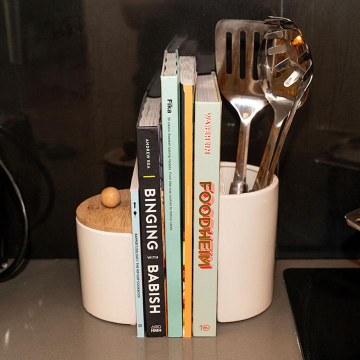Actual product image Kikkerland Cookbook Ends