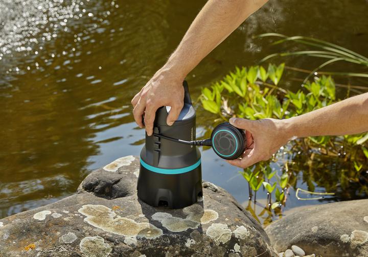 Produktbild Gardena Schmutzwasser-Tauchpumpe 9000 (Schmutzwasserpumpe)