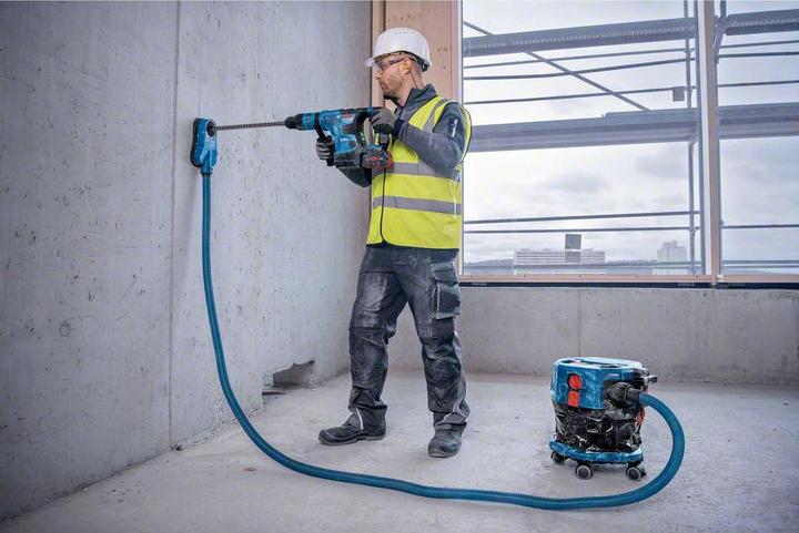 Produktbild Bosch Professional Akku-Staubsauger GAS 18V-12 MC, Solo Version (Nass-Trockensauger)