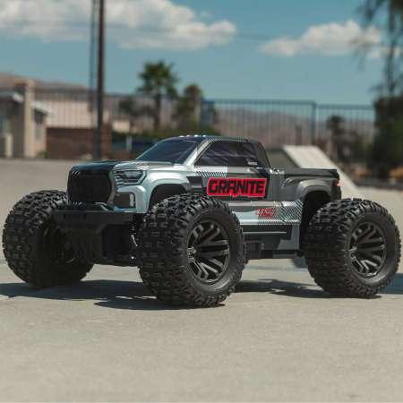 Image du produit Arrma M.TRUCK GRANITE BLX 1:10 4WD EP RTR 223S BLX Brushless - Gun Metal w/DSC (Presque prêt à être conduite)