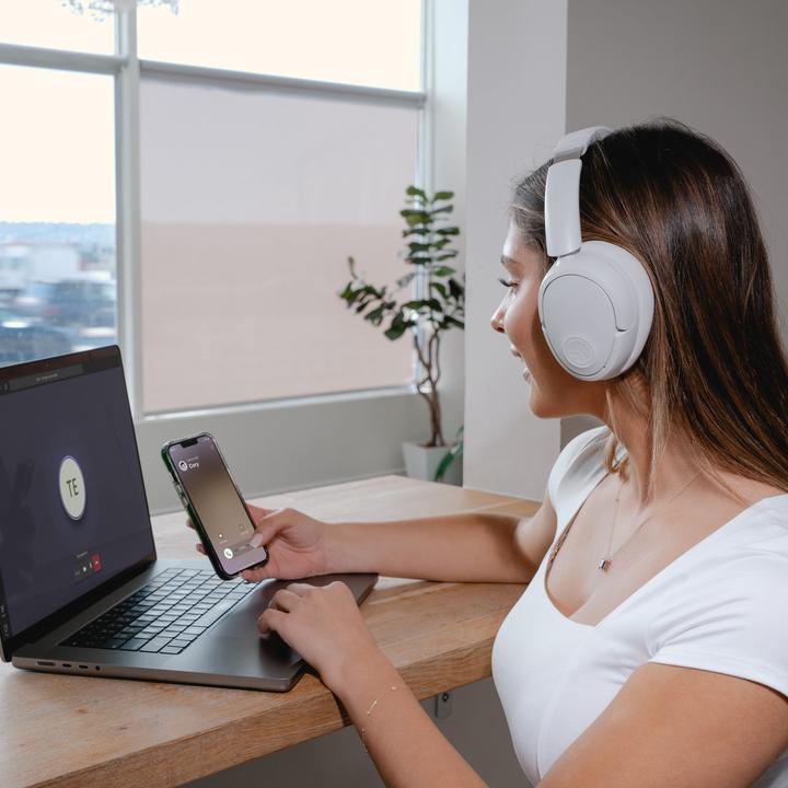 Image du produit JLab Audio JBuds Lux (ANC, 70 h, Sans fil)