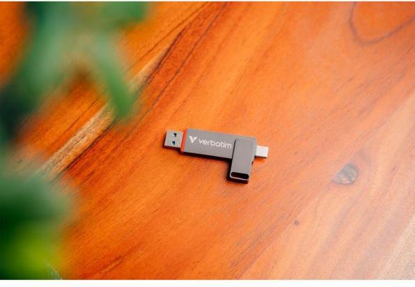 Image du produit Verbatim Dual QuickStick (128 Go, USB-A, USB-C)