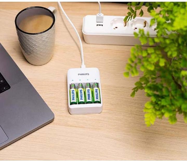 Immagine prodotto Philips SCB4013NB (1 pz., AAA, AA, 1300 mAh, Batteria + Caricabatterie)