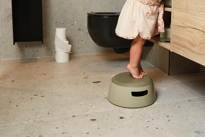 Actual product image Luma Step stool
