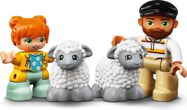 Immagine prodotto LEGO Trattore e cura degli animali (10950)