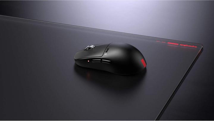 Actual product image Pulsar Gaming Gears X2H eS - Medium Size 2 (Wireless, Cable)