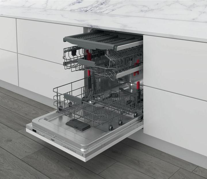 Actual product image Whirlpool WIC 3C33 F Full Discharge 14 place settings D