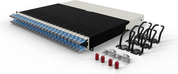 Immagine prodotto PATCHBOX uno / 8RU / Cat 6A, STP, 0,8 m, blu (STP, CAT6a, 0.80 m)