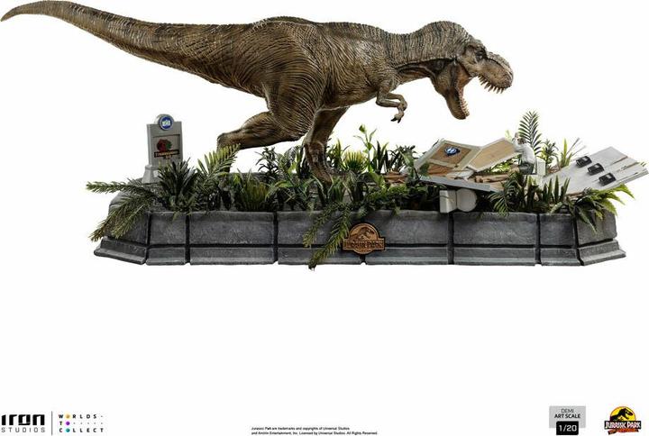 Actual product image Iron Studios Jurassic Park statuette 1/20 Demi Art Scale T-Rex attacks Donald Gennaro 30 cm
