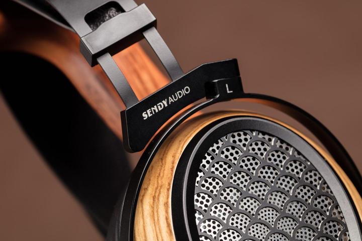 Immagine prodotto Sendy Audio Aiva (Cablato)