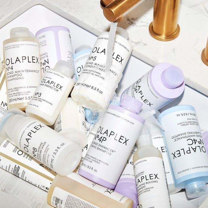 Immagine prodotto Olaplex No.4 Bond Maintenance Shampoo Ultra-Light Clinically Proven for Fine Hair (250 ml, Shampoo liquido)