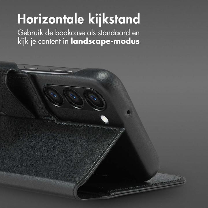 Produktbild Accezz Leather Bookcase 2-in-1 met MagSafe Samsung Galaxy S23 - Onyx Black (Samsung Galaxy S23+)