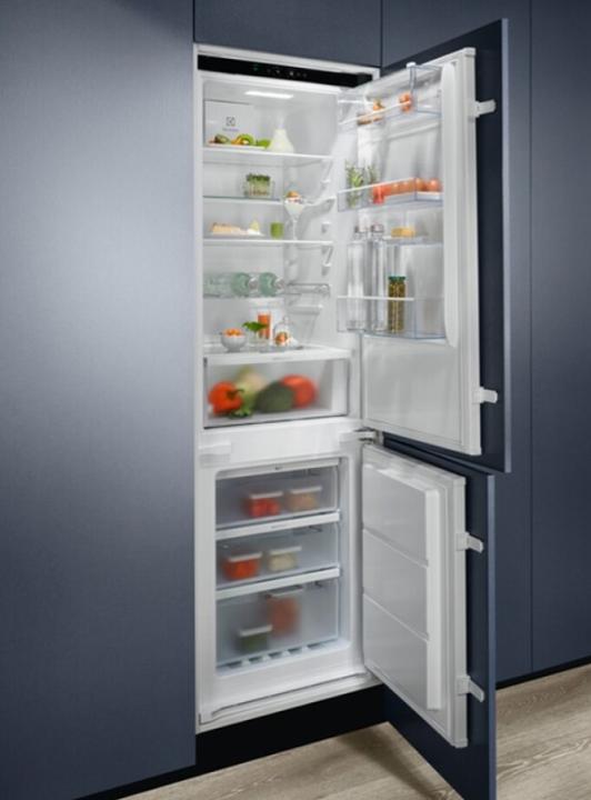 Produktbild Electrolux Chłodziarko-zamrażarka LNG7TE18S (256 l)