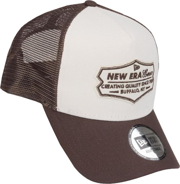 Actual product image New Era Adjustable Trucker Cap - RETRO PATCH brown / beige (One size)