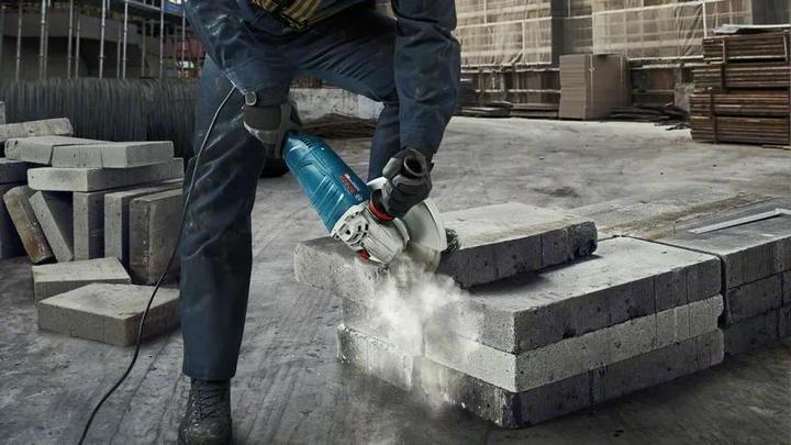Immagine prodotto Bosch Professional GWS 24-230 P (230 mm)