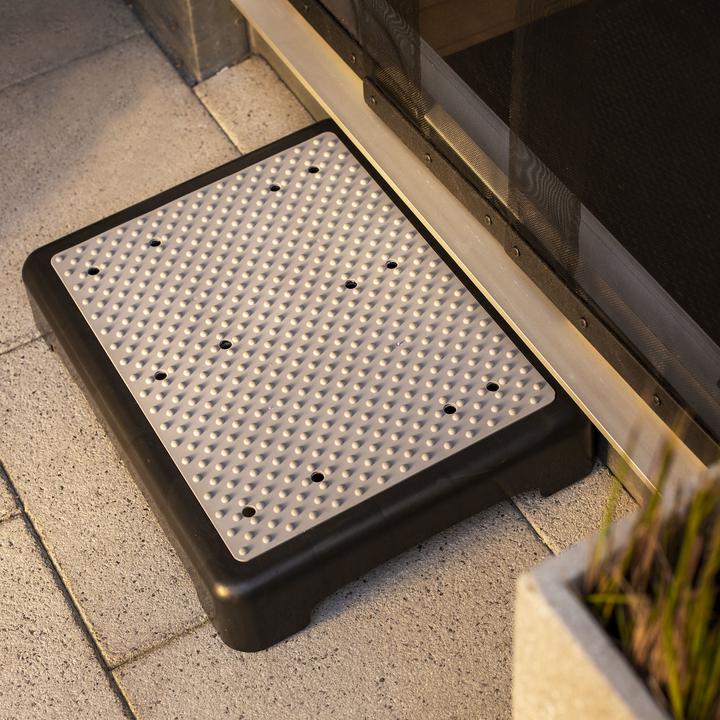 Produktbild UPP Tritt-Stufe, Steighilfe, In- und Outdoor, 50 x 40 cm