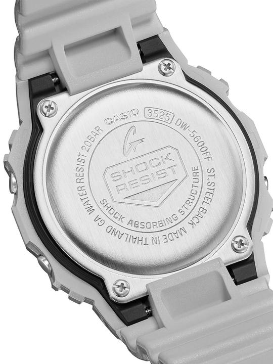 Image du produit G-Shock DW-5600FF-8ER (Chronographe, 43 mm)