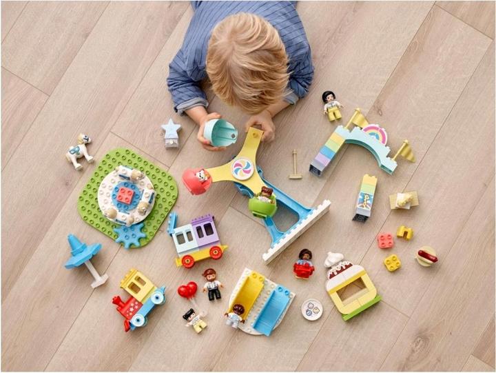 Actual product image LEGO Adventure park (10956)