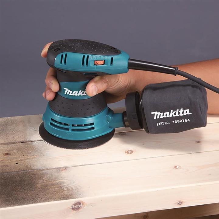 Immagine prodotto Makita BO5031K Levigatrice orbitale casuale 125 mm in valigetta (Levigatrici rotorbitali, 300 W)