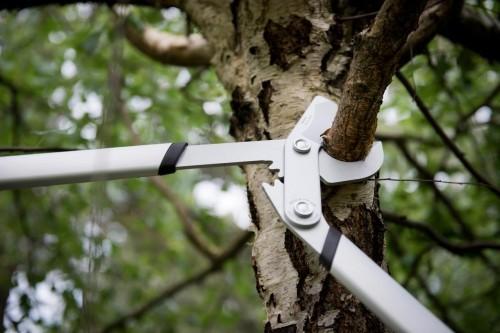 Produktbild Fiskars Astschere Bypass Quantum 80 cm