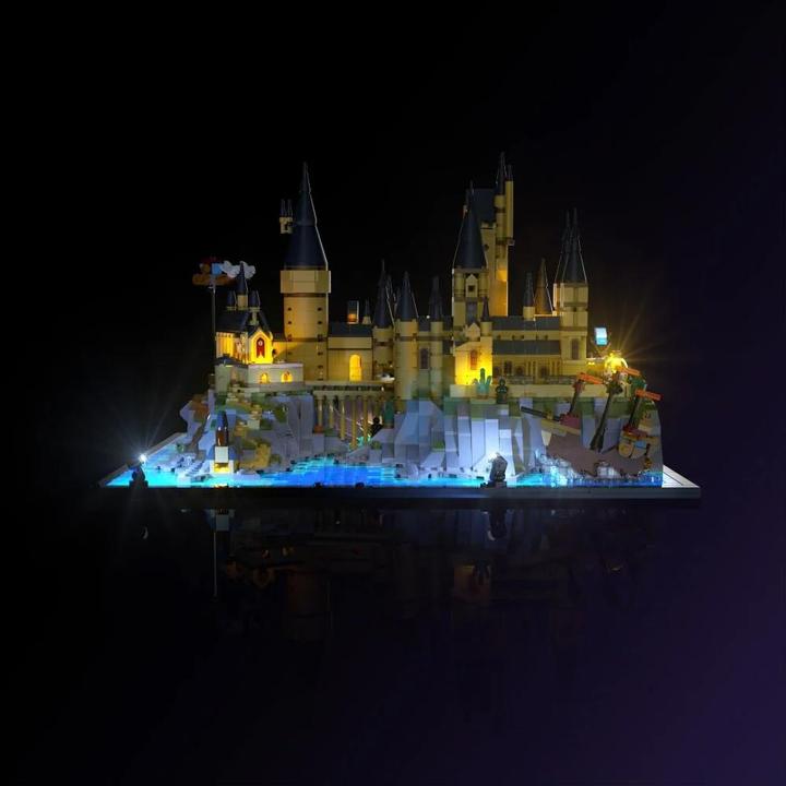 Actual product image Light my bricks LMB 2.0 LED light set for LEGO 76419 Harry Potter Hogwarts Castle with castle grounds