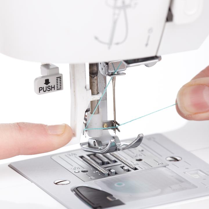 Actual product image Singer Fashion Mate 3337