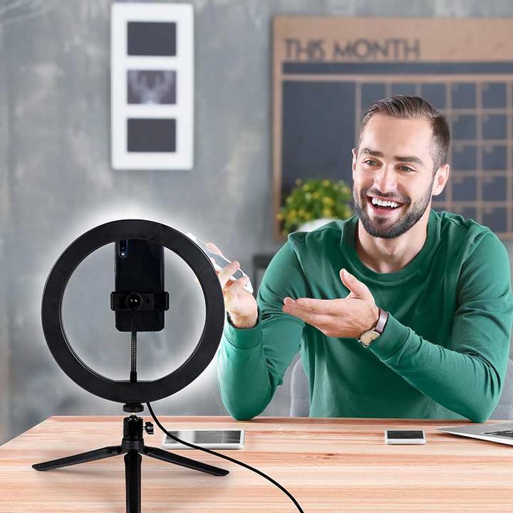 Produktbild Grundig Selfie-Lichtring 120 LED, 25cm