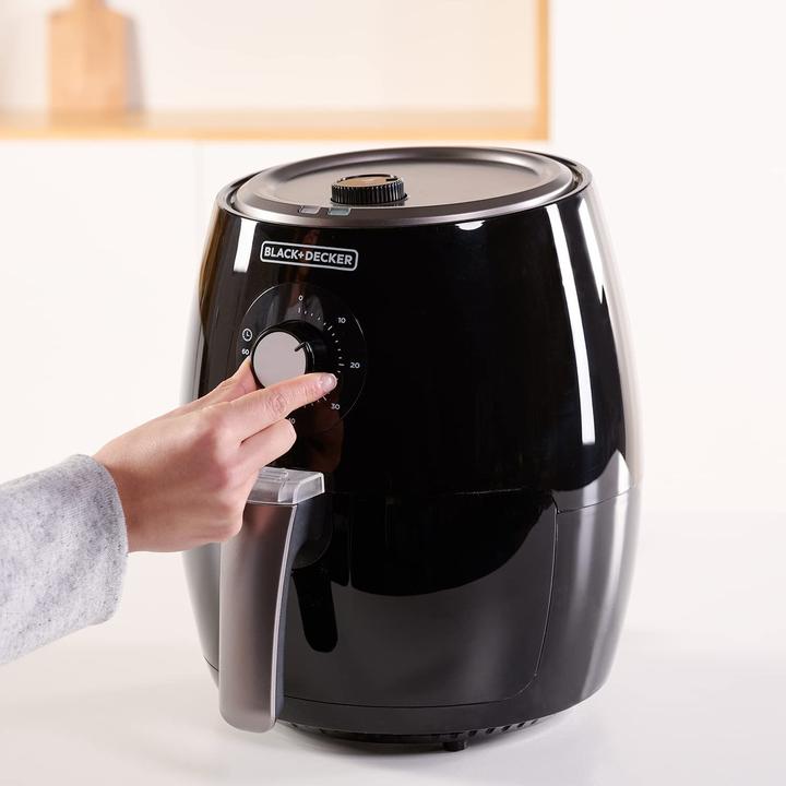 Actual product image Black & Decker Black&Decker Toaster BEZTŁUSZCZOWA Black&DECKER BXAF2500E AIR Toaster (EU plug)